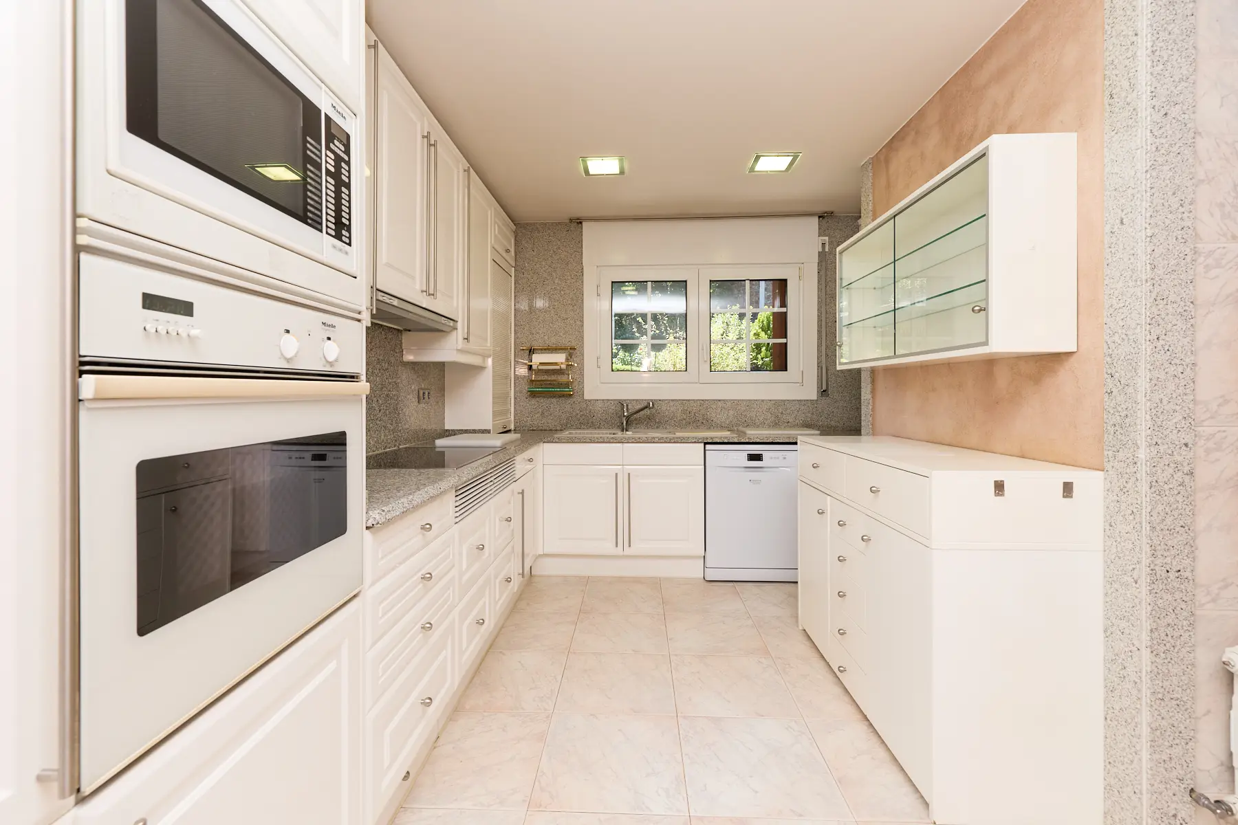 Xalet de 6 habitacions a Encamp, foto 26 de 35