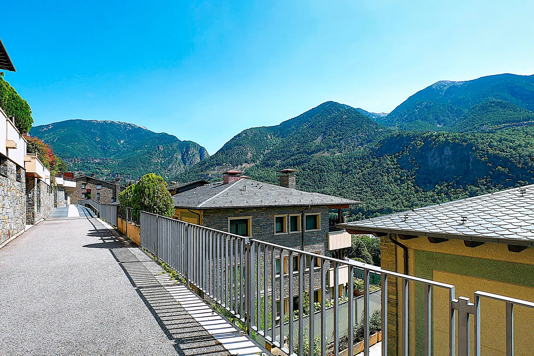 Piso de 4 habitaciones en Andorra la Vella, foto 27 de 28