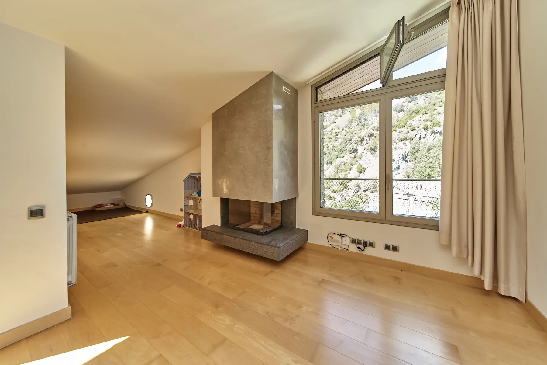 Apartamento de 3 habitaciones en Escaldes-Engordany, foto 5 de 23