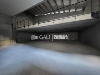 Local · 458 m², La Massana