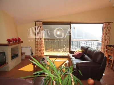 Chalet · 3 hab · 110 m², Escaldes-Engordany