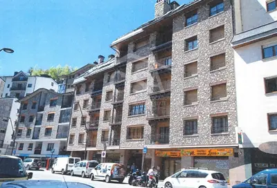 Commercial unit · 264 m², La Massana