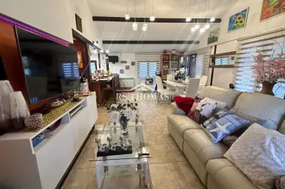 Xalet · 3 hab. · 200 m², Sant Julià de Lòria
