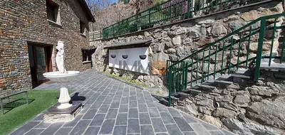Chalet · 4 hab · 710 m², Escaldes-Engordany