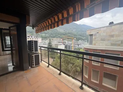 Piso · 4 hab · 165 m², Escaldes-Engordany
