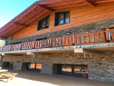 Xalet · 5 hab. · 1.000 m², La Massana