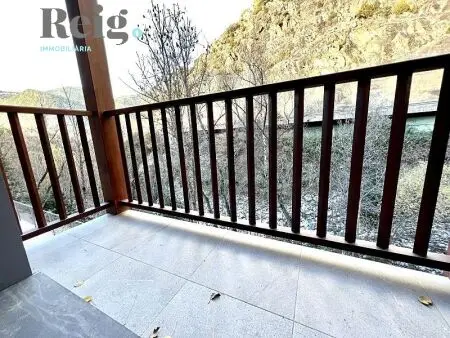 Flat with 2 bedrooms in Sant Julià de Lòria, photo 4 of 10