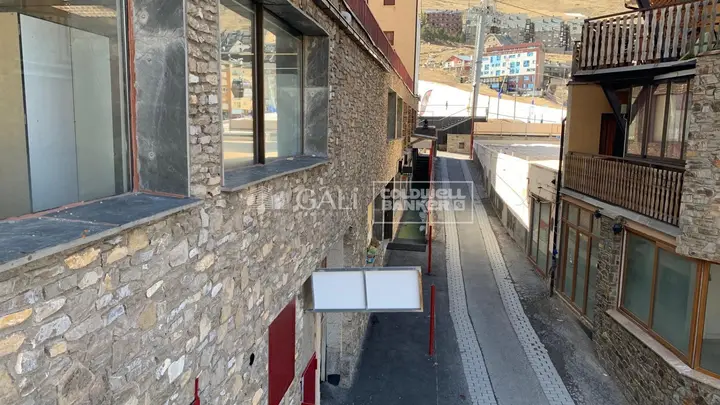 Commercial unit in Encamp, photo 2 of 10