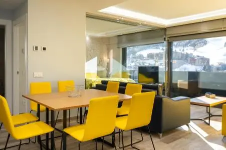 Piso de 2 habitaciones en Canillo, foto 4 de 25