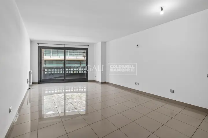 Piso de 3 habitaciones en Andorra la Vella, foto 2 de 28