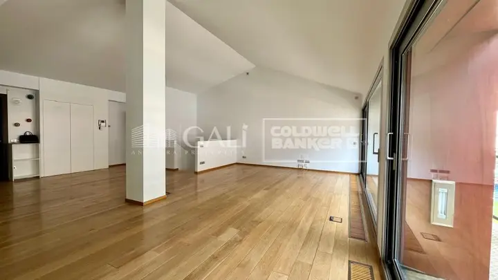 Apartment with 3 bedrooms in Andorra la Vella, photo 2 of 14