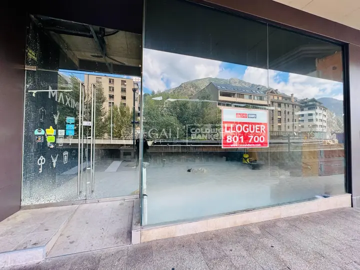Local en Escaldes-Engordany, foto 3 de 9