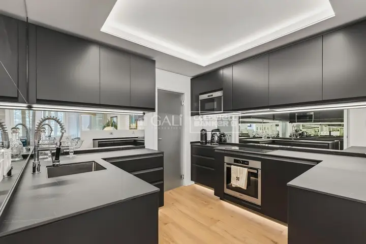 Apartamento de 5 habitaciones en Andorra la Vella, foto 5 de 14
