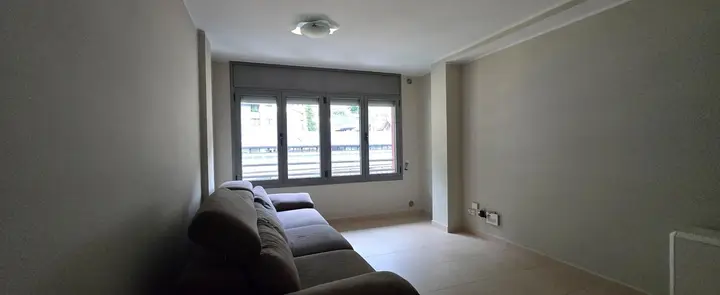 Appartement de 2 chambres à Andorra la Vella, photo 3 sur 27