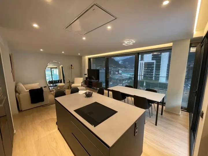 Piso de 3 habitaciones en Escaldes-Engordany, foto 2 de 14
