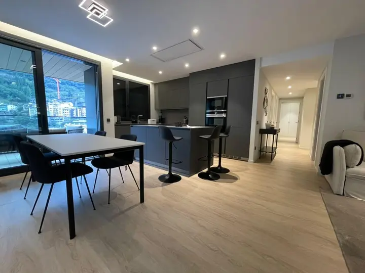 Piso de 3 habitaciones en Escaldes-Engordany, foto 5 de 14