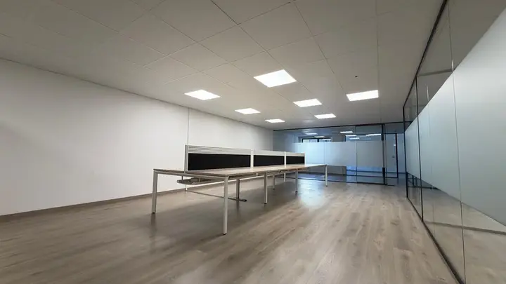 Commercial unit in Andorra la Vella, photo 3 of 14