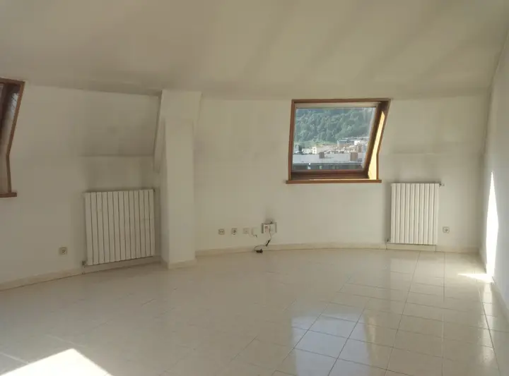 Piso de 3 habitaciones en Escaldes-Engordany, foto 4 de 14
