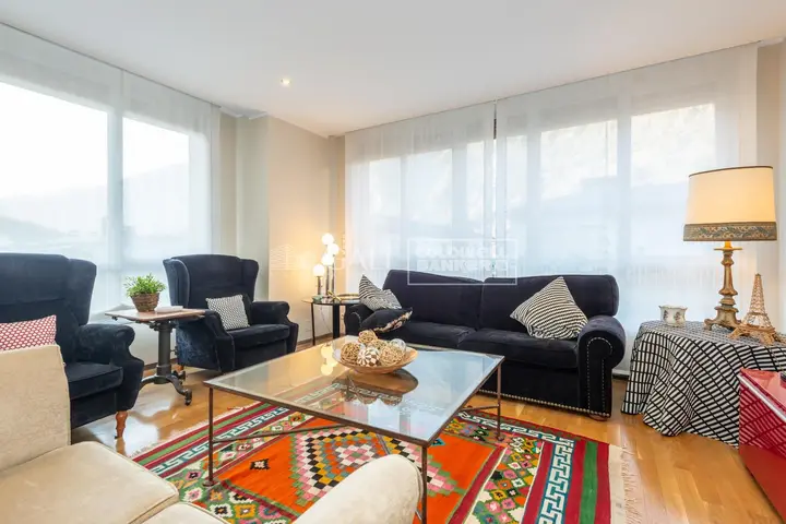 Piso de 4 habitaciones en Andorra la Vella, foto 3 de 14