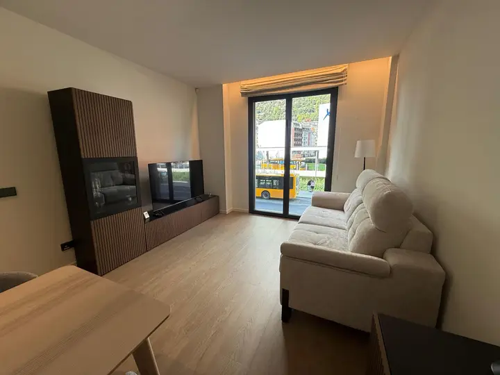 Pis d’una habitació a Andorra la Vella, foto 2 de 8