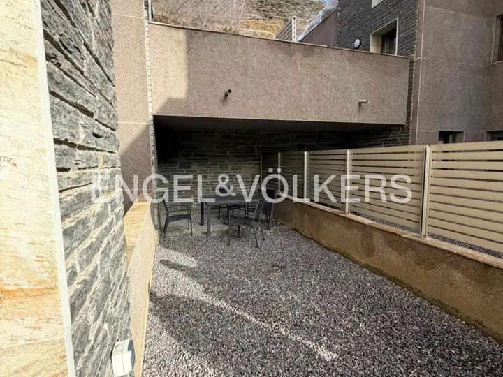 Piso de 2 habitaciones en Canillo, foto 2 de 15