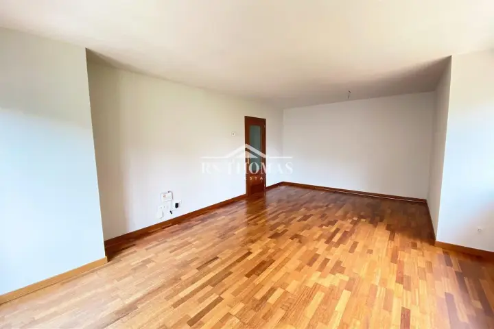 Piso de 4 habitaciones en Sant Julià de Lòria, foto 4 de 32