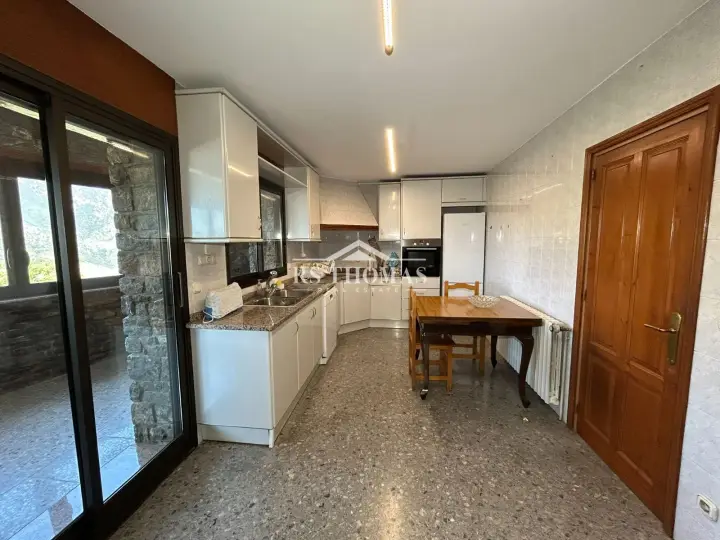 Chalet de 7 habitaciones en Sant Julià de Lòria, foto 4 de 40