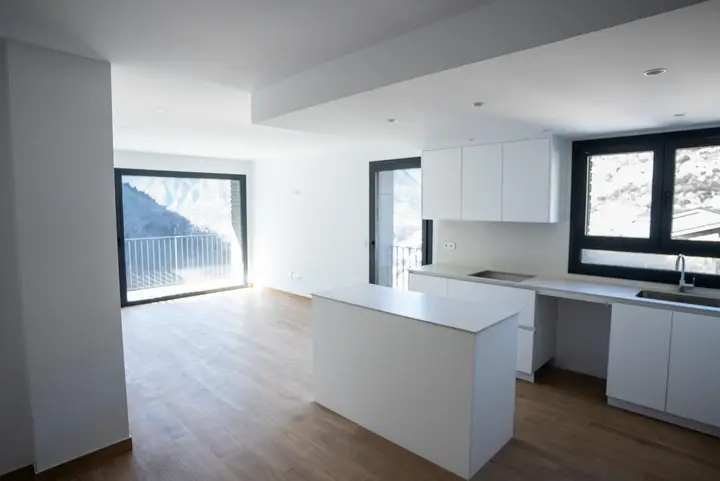 Appartement de 3 chambres à Escaldes-Engordany, photo 2 sur 16