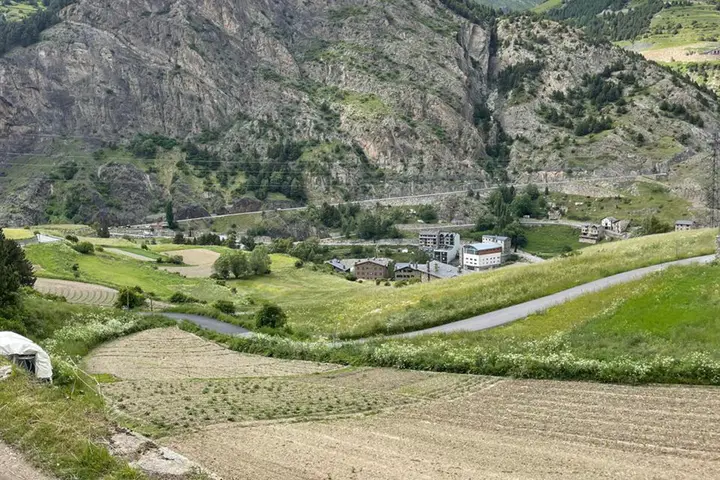 Terreno en Canillo, foto 5 de 5