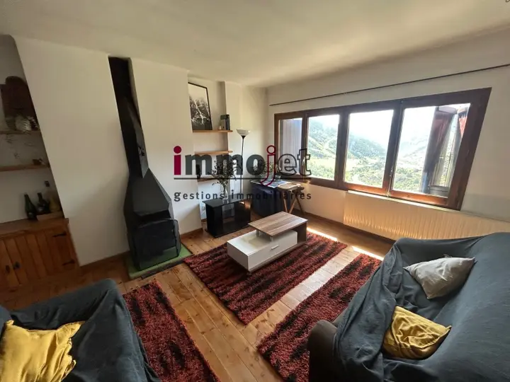 Piso de 3 habitaciones en Canillo, foto 3 de 11
