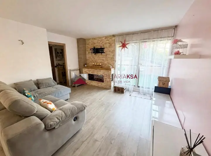 Apartamento de 3 habitaciones en La Massana, foto 2 de 10