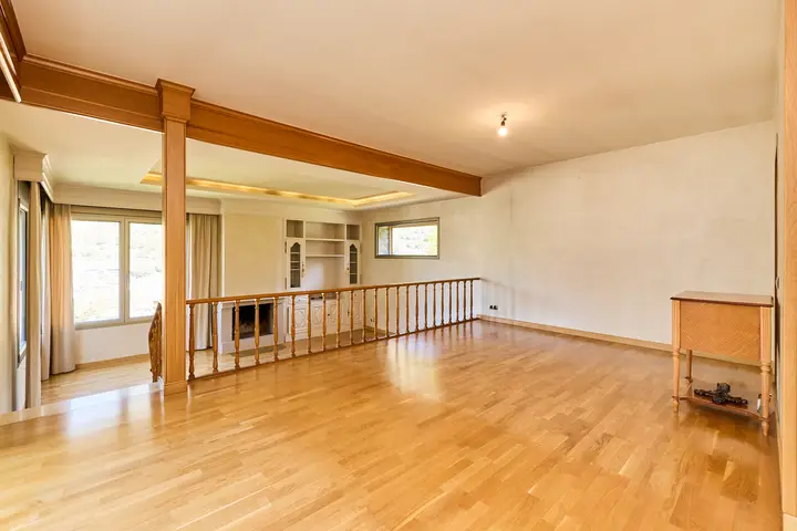 Xalet de 6 habitacions a Encamp, foto 2 de 35